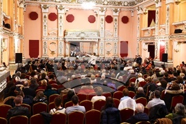 Симфониета "София" - ансамбъл "Филип Кутев" - концерт