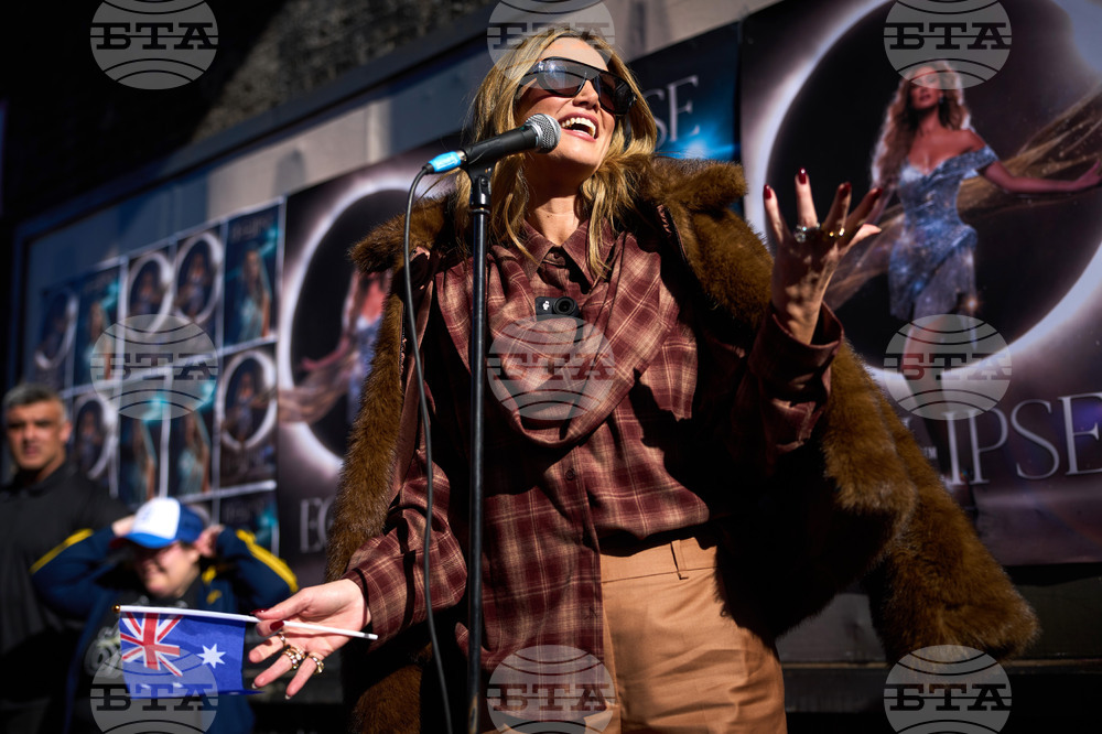 Britain Delta Goodrum Concert