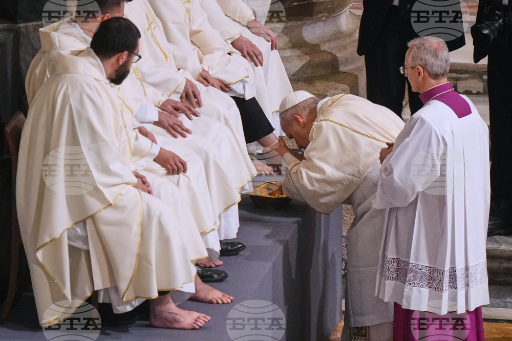 Italy Pope Holy Thursday