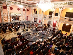 Симфониета "София" - ансамбъл "Филип Кутев" - концерт