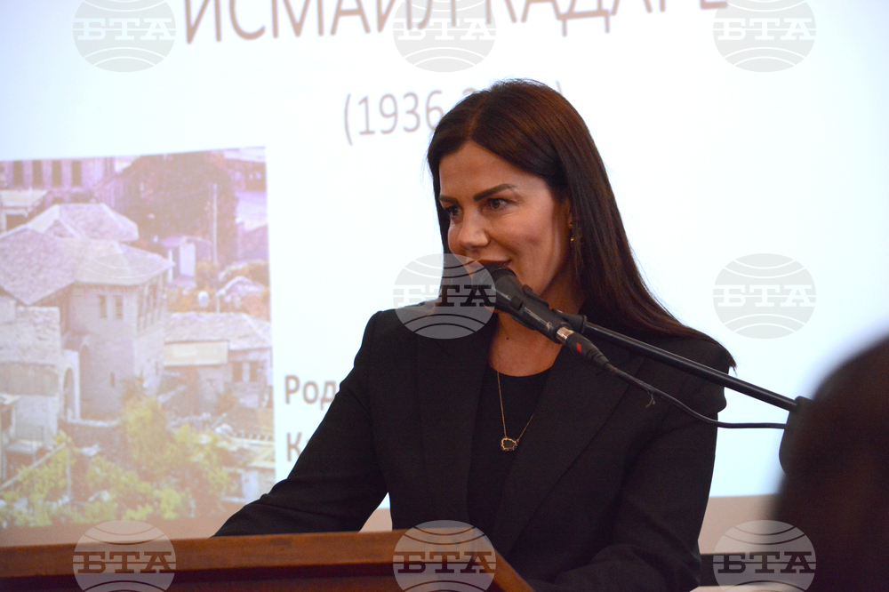 Софийски университет „Свети Климент Охридски“ - вечер на албанската литература – Исмаил Кадаре и Дритъро Аголи