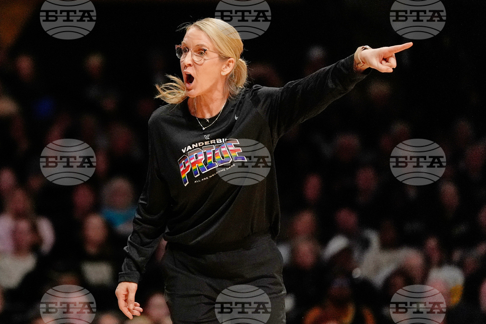 AP Coach of Year Basketball