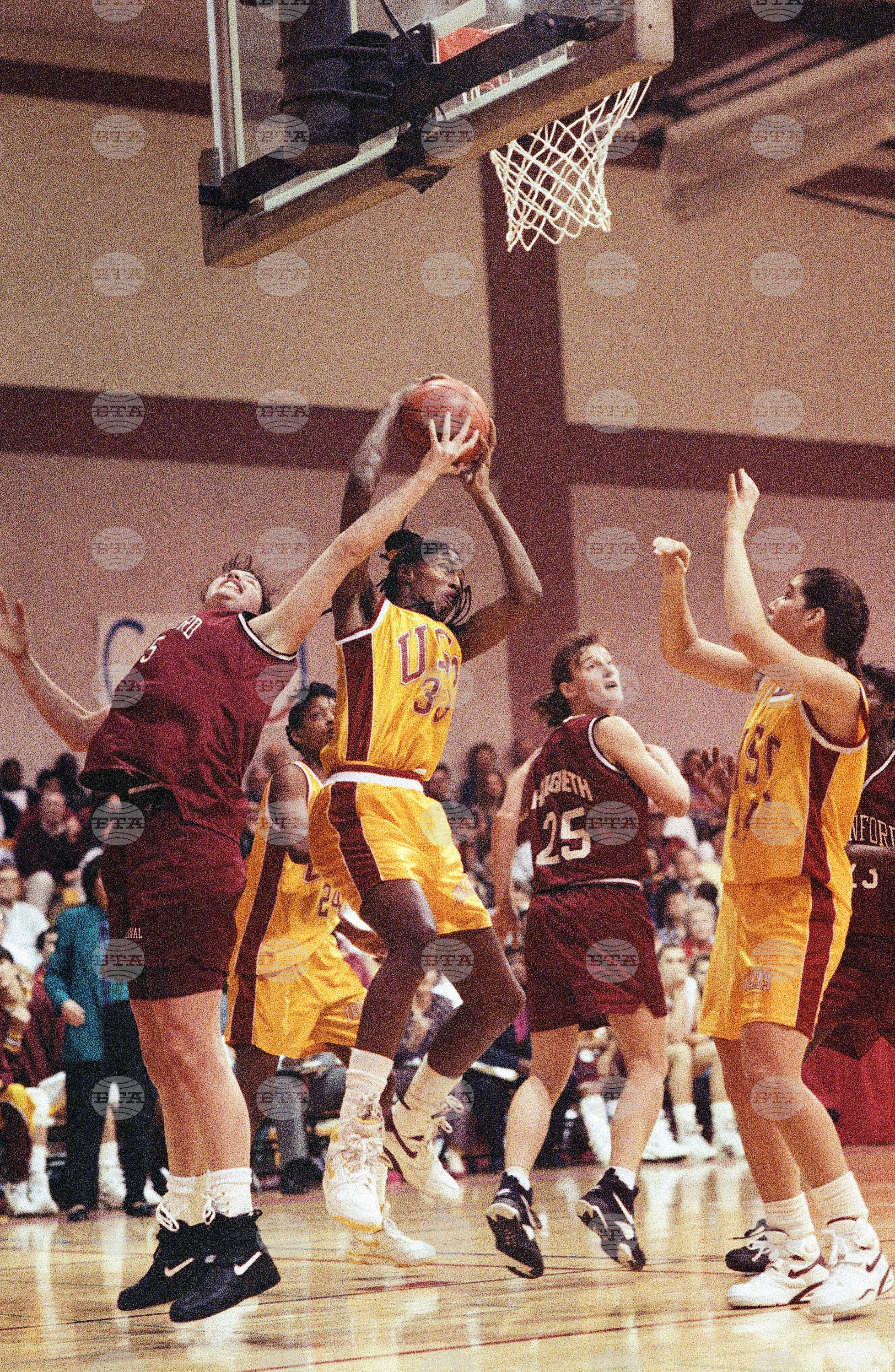 Poll at 50 Greatest Players Basketball