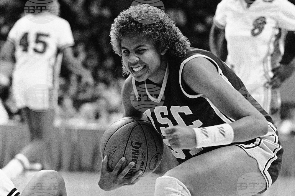 Poll at 50 Greatest Players Basketball