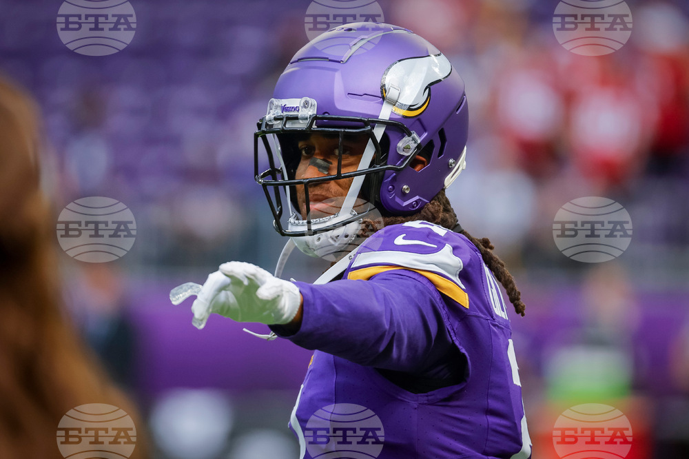 Gilmore Retires Football