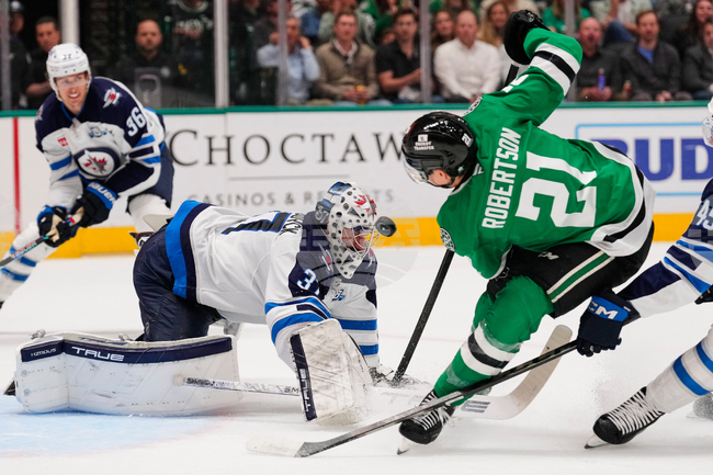 APTOPIX Jets Stars Hockey