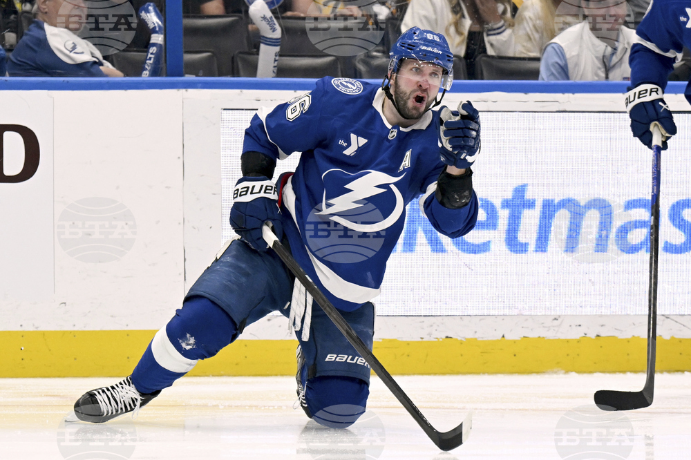 Penguins Lightning Hockey