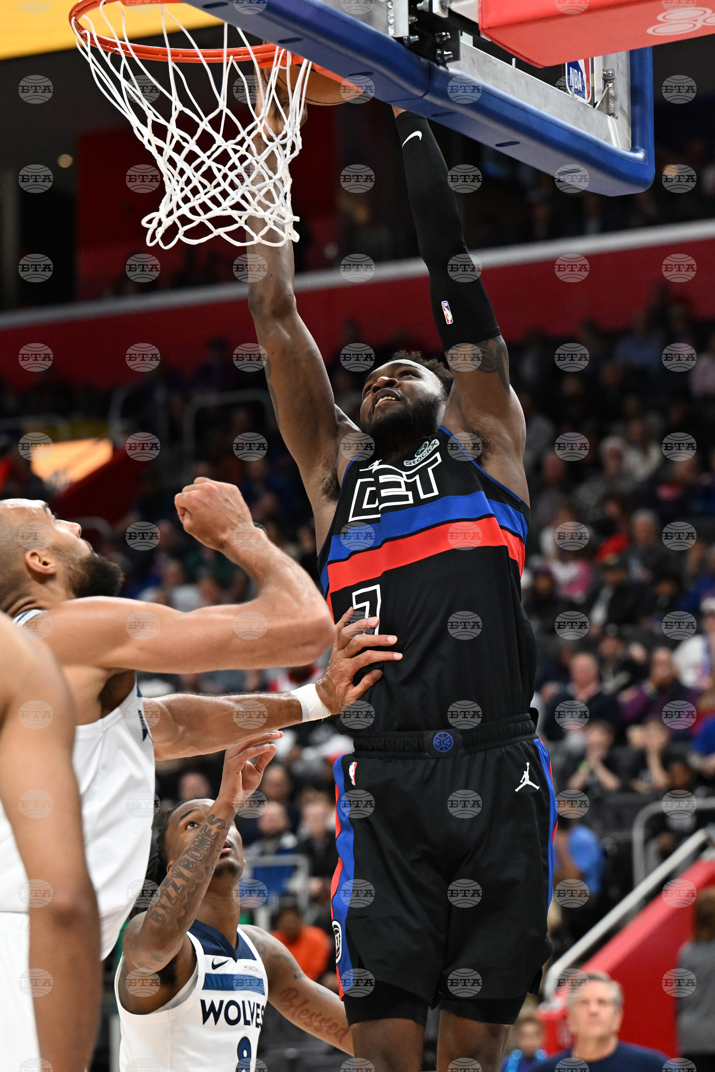 Timberwolves Pistons Basketball