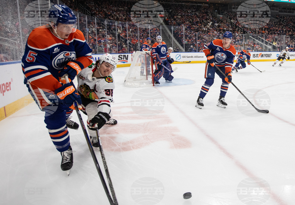 Blackhawks Oilers Hockey