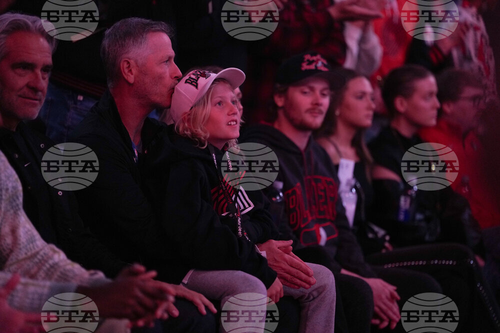 Pelicans Trail Blazers Basketball