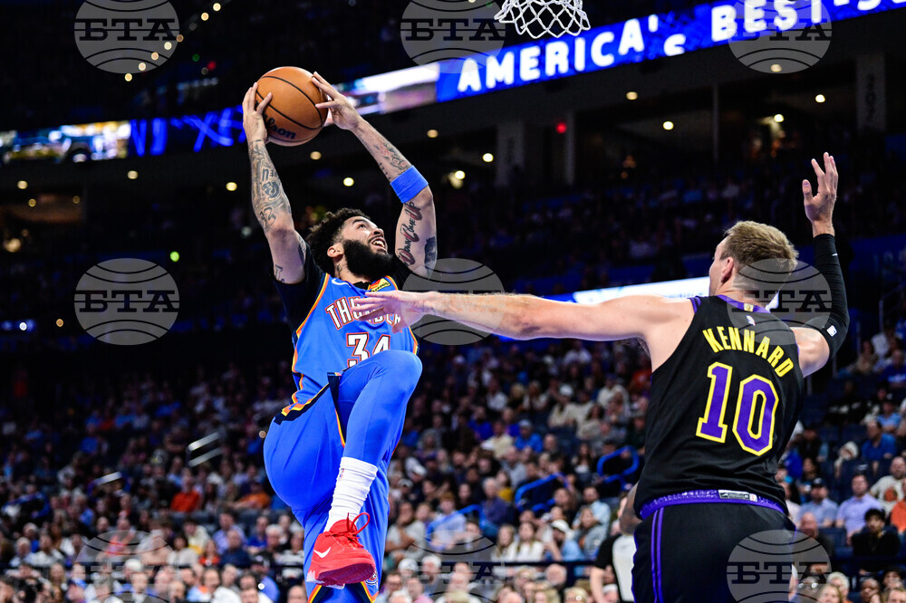 Lakers Thunder Basketball