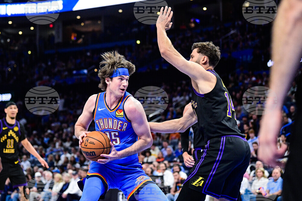 Lakers Thunder Basketball