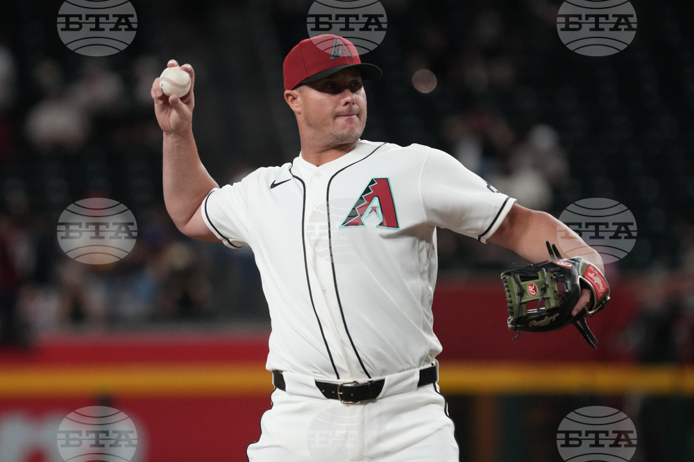 Braves Diamondbacks Baseball