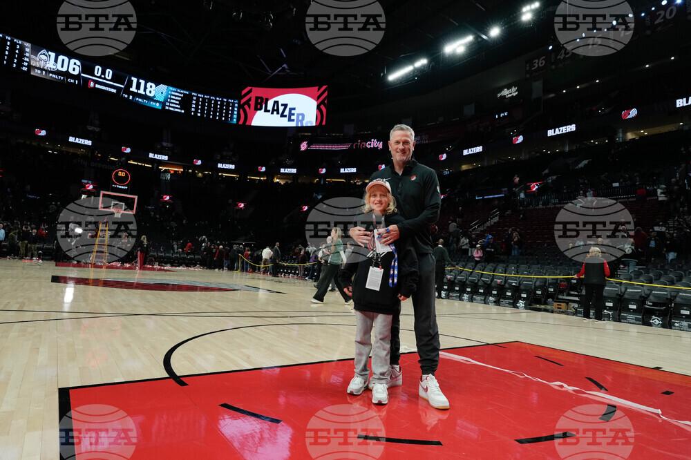 Pelicans Trail Blazers Basketball