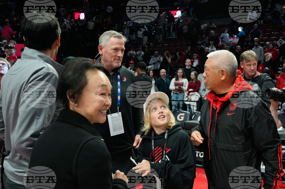 Pelicans Trail Blazers Basketball