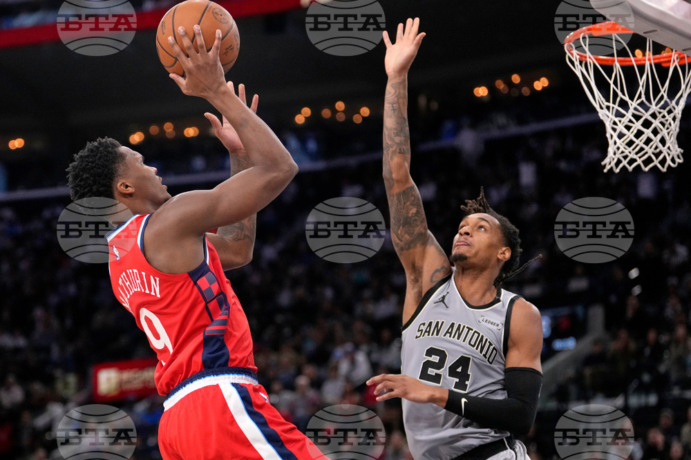 Spurs Clippers Basketball