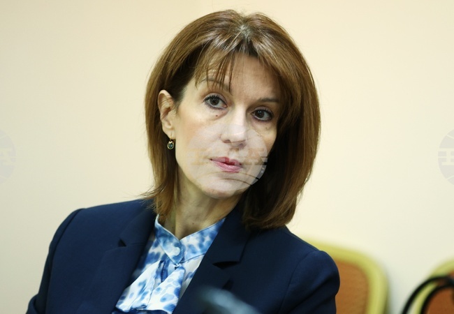 Има нужда от подобряване на средата, в която избирателите със сензорни увреждания гласуват, каза председателят на ЦИК Камелия Нейкова