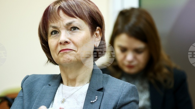 ЦИК полага усилия избирателите със сензорни увреждания да могат да гласуват сами, каза Росица Матева