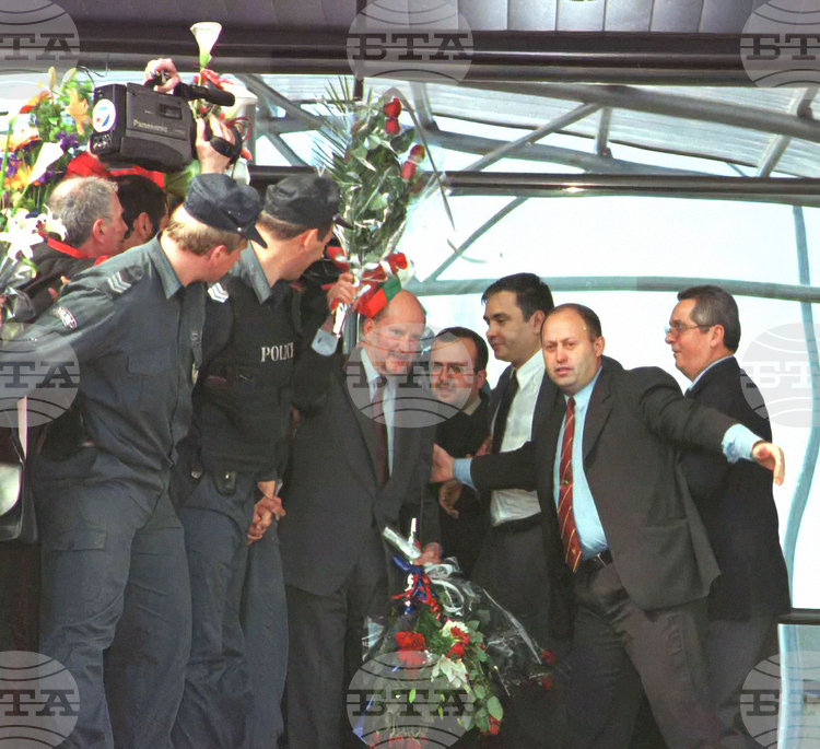 April 4, 2004: Former Bulgarian King Simeon II Returns to Bulgaria and Enters Politics