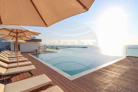 Курортен комплекс Златни пясъци – хотел „Грифид Енканто Бийч“