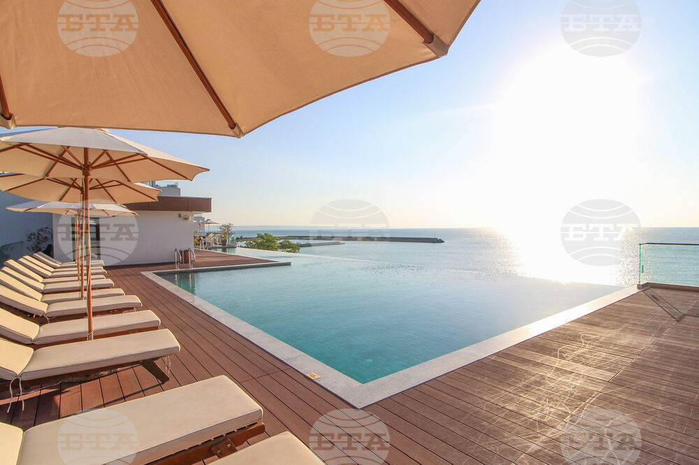 Курортен комплекс Златни пясъци – хотел „Грифид Енканто Бийч“