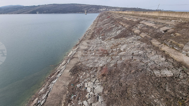 Областната управа в Монтана следи нивата на язовирите и реките в региона, няма опасност от наводнения