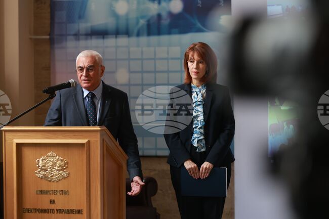 Завърши процедурата по изграждане на хеш кода, който ще се изписва на всяка бюлетина за изборите на 19 април