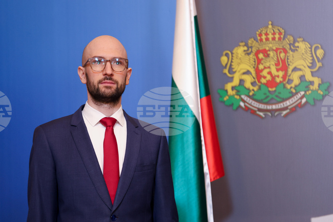 Служебният министър на финансите Георги Клисурски отчита нови осем постигнати резултата от работата си през втория месец на поста