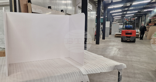 Областната администрация във Враца е поръчала 258 паравана за вота на 19 април 