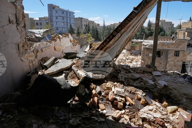 Елитен ирански университет в Техеран бе бомбардиран