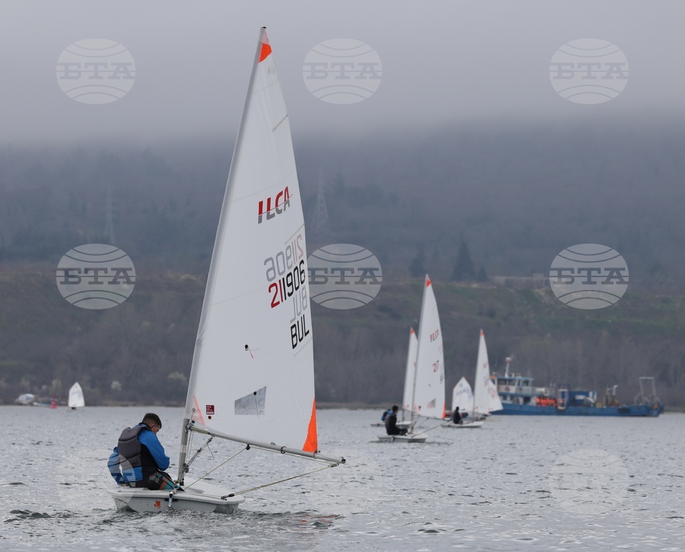 Варна - Международна ветроходна регата „Бриз“