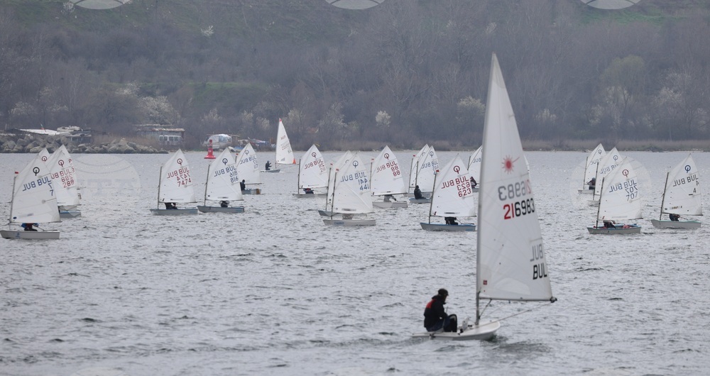 Варна - Международна ветроходна регата „Бриз“