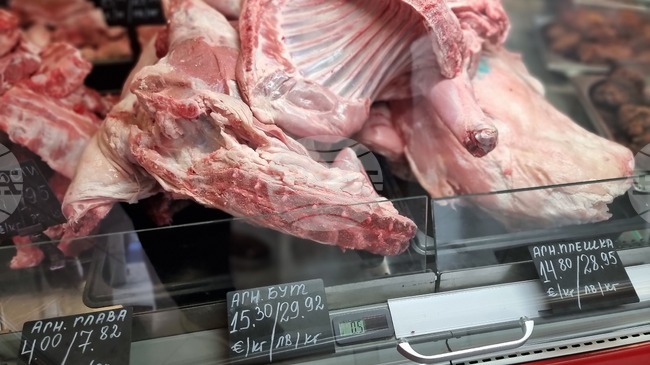 Нарушения при агнешкото месо са констатирани при проверките преди Великден от инспектори по безопасност на храните в Ямбол