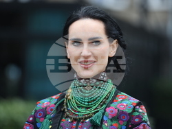 Площад „Св. Неделя“ - фотоизложба „По следите на Михайло Парашчук“ - откриване