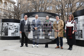Площад „Св. Неделя“ - фотоизложба „По следите на Михайло Парашчук“ - откриване