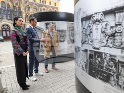 Площад „Св. Неделя“ - фотоизложба „По следите на Михайло Парашчук“ - откриване