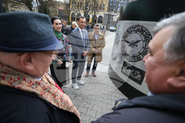 Площад „Св. Неделя“ - фотоизложба „По следите на Михайло Парашчук“ - откриване