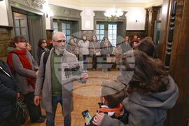 „Зад фасадите на Париж 1 и Московска 33“ - исторически беседи