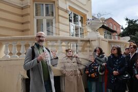 „Зад фасадите на Париж 1 и Московска 33“ - исторически беседи