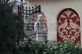 „Зад фасадите на Париж 1 и Московска 33“ - исторически беседи