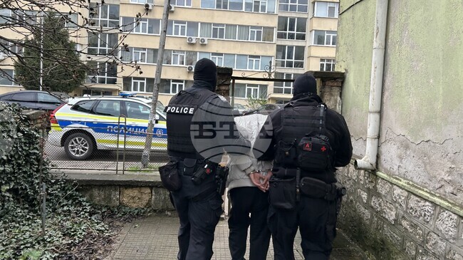 Четирима души са задържани при продължаваща специализирана полицейска операция в Шуменско, съставени са шест протокола 