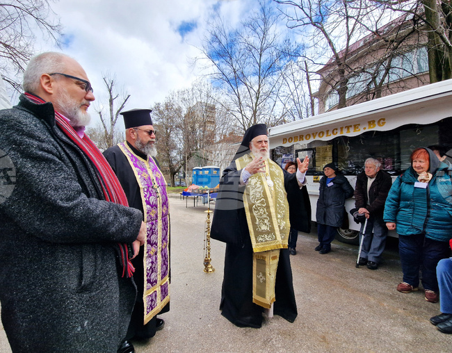 Александровска болница - „Доброволците на Свв. Георги“ - инициатива - топла вечеря - годишнина