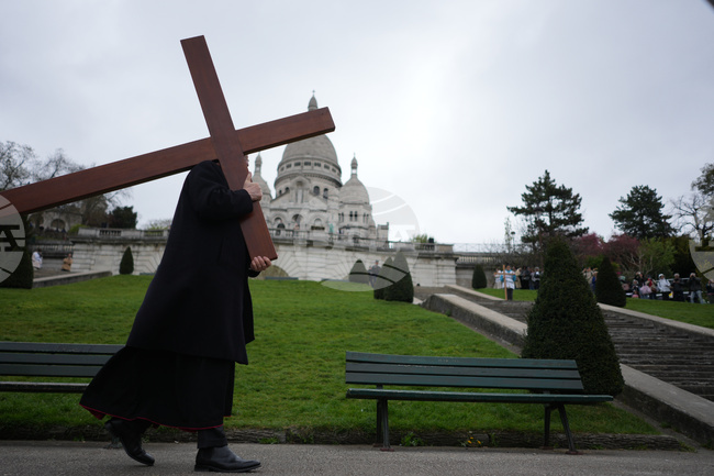 France Good Friday