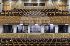 Ловеч - Драматичен театър - обновен театрален салон