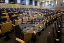 Ловеч - Драматичен театър - обновен театрален салон