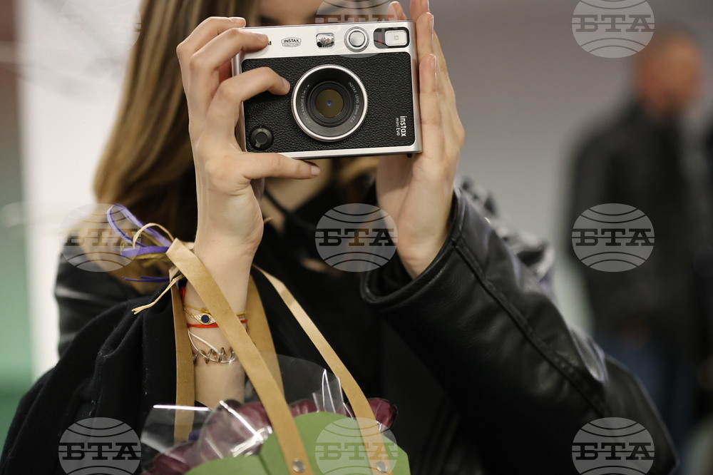 Пловдив - платформа за съвременно изкуство „Арт позитив“ - откриване