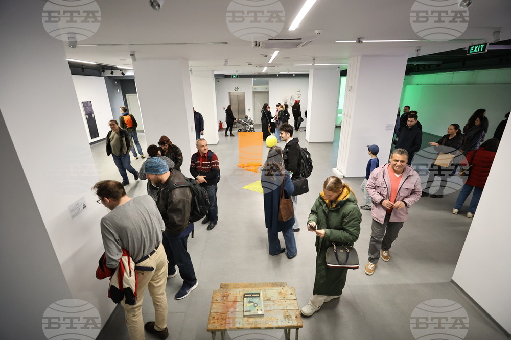 Пловдив - платформа за съвременно изкуство „Арт позитив“ - откриване