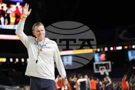 NCAA Illinois Basketball