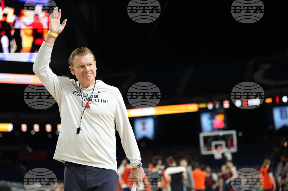 NCAA Illinois Basketball