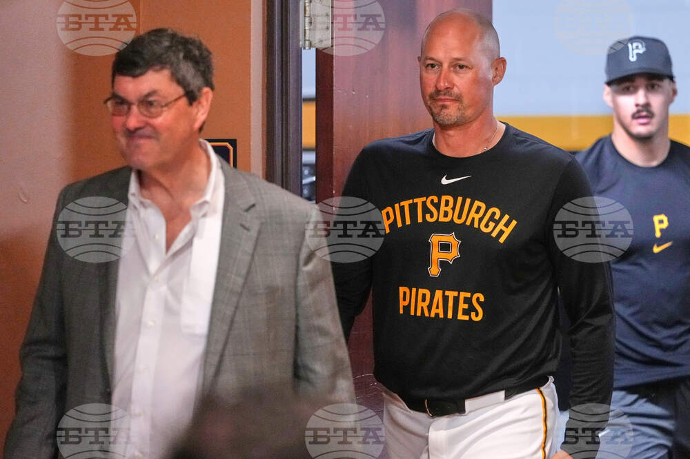 Pirates Griffin Debuts Baseball